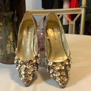 Doll house kiddie heel, leather flower and studs